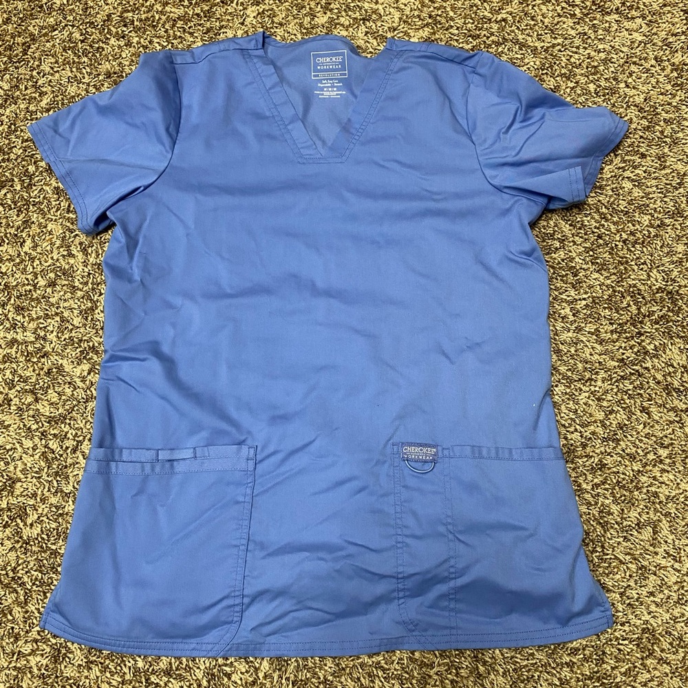 Women’s Cherokee workwear scrub top